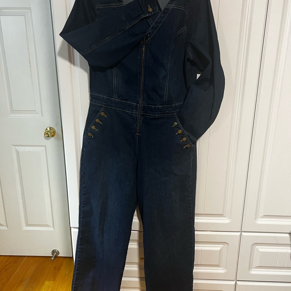 VENUS Women's Dark Blue Relaxed Jumpsuit